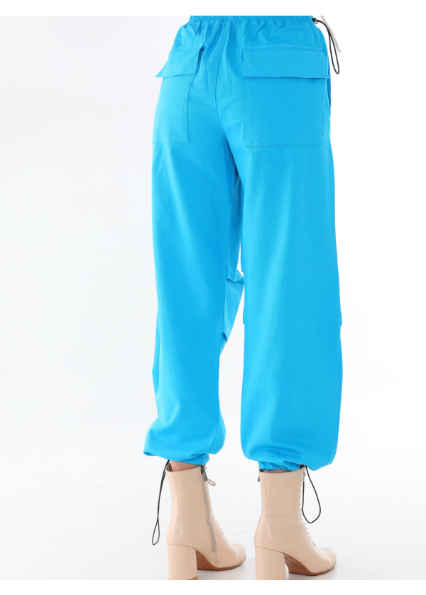 Lastik Paça Yan ve Arka Cep Detaylı Açık Mavi Paraşut Pantolon 